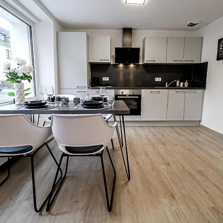 아파트 Fewomo Stilvolles Eg Appartment, Brauneberg, 4 Pers, Boots Slipanlage, Moselradweg, Seniorengerecht