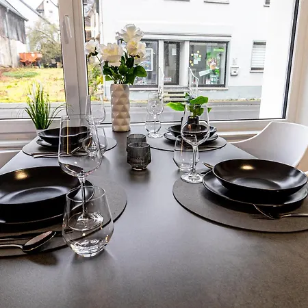 Fewomo Stilvolles Eg Appartment, Brauneberg, 4 Pers, Boots Slipanlage, Moselradweg, Seniorengerecht *