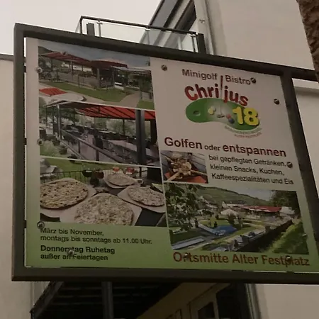 Apartment Fewomo Stilvolles Eg Appartment, Brauneberg, 4 Pers, Boots Slipanlage, Moselradweg, Seniorengerecht